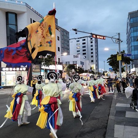 ホテル チェジュ ビジョン ハウス 済州市 エクステリア 写真